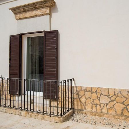 Un Affaccio Sul Borgo Apartamento Marzamemi Exterior foto