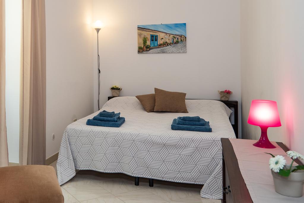 Un Affaccio Sul Borgo Apartamento Marzamemi Exterior foto